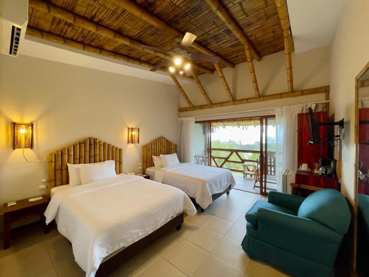 Nativa Bambu Ecolodge Монтаньита Экстерьер фото
