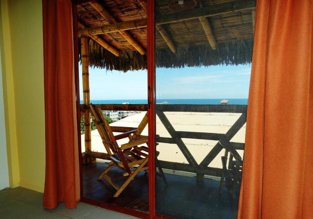 Nativa Bambu Ecolodge Монтаньита Экстерьер фото